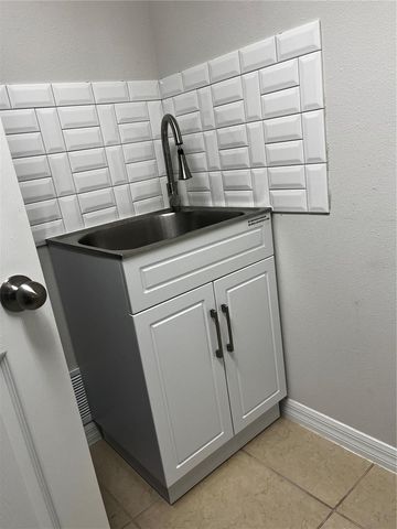 8118 PLATTS AVENUE, Orlando, FL 32832