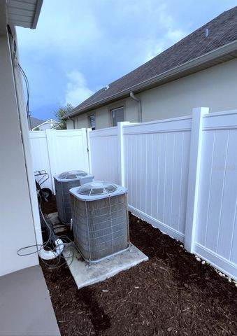 8118 PLATTS AVENUE, Orlando, FL 32832