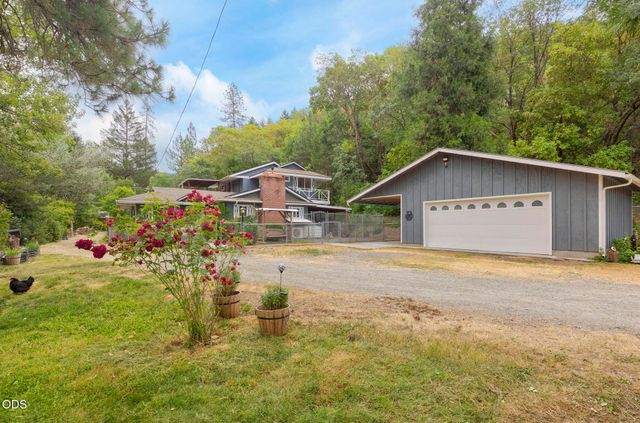 161 Soldier Creek, Grants Pass, OR 97526