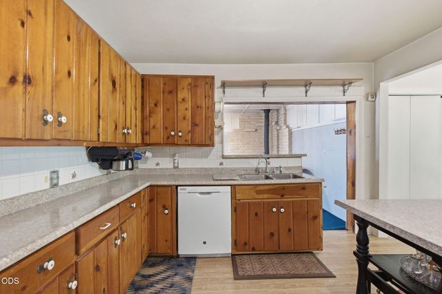161 Soldier Creek, Grants Pass, OR 97526