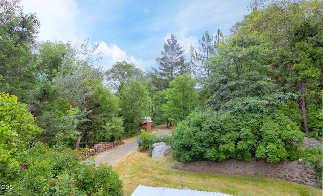 161 Soldier Creek, Grants Pass, OR 97526