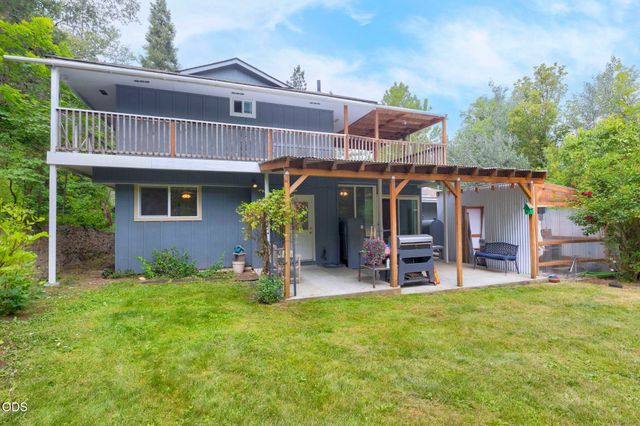 161 Soldier Creek, Grants Pass, OR 97526