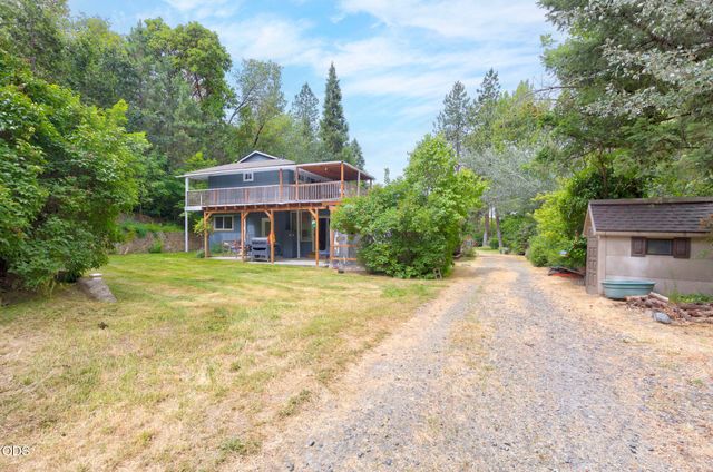 161 Soldier Creek, Grants Pass, OR 97526