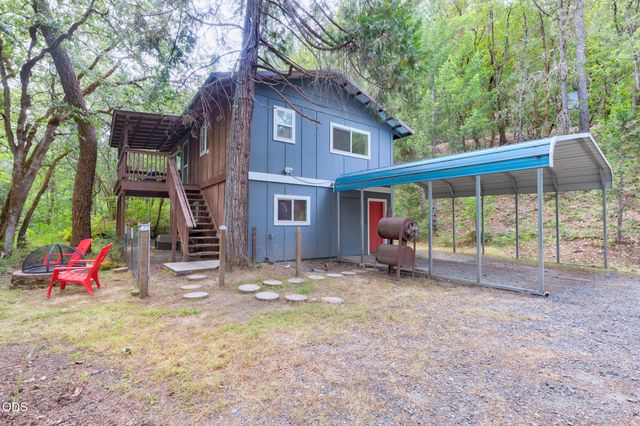 161 Soldier Creek, Grants Pass, OR 97526