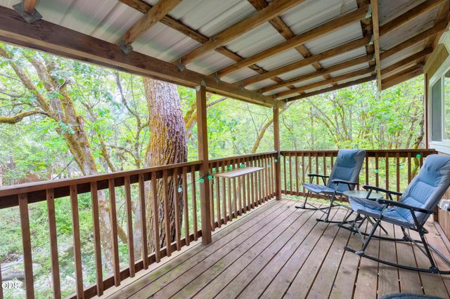 161 Soldier Creek, Grants Pass, OR 97526