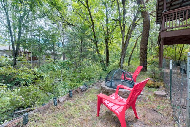 161 Soldier Creek, Grants Pass, OR 97526