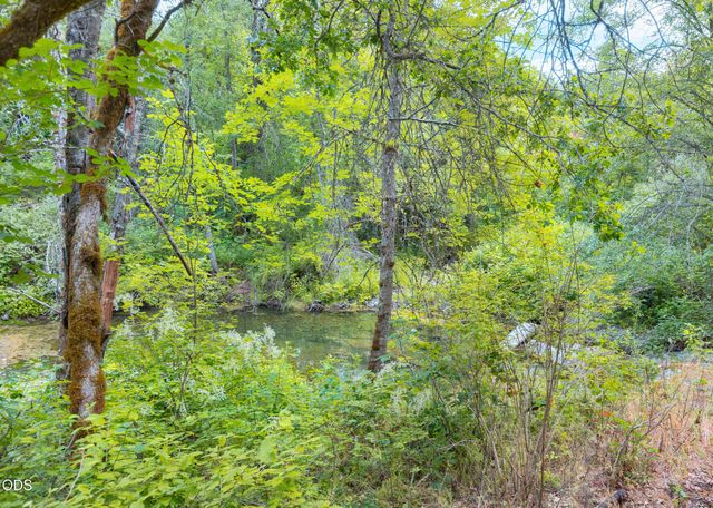 161 Soldier Creek, Grants Pass, OR 97526