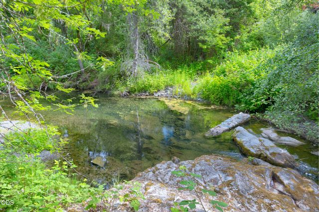 161 Soldier Creek, Grants Pass, OR 97526