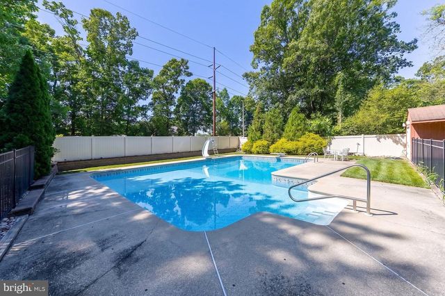 73 COLONIAL TERR, Bridgeton, NJ 08302