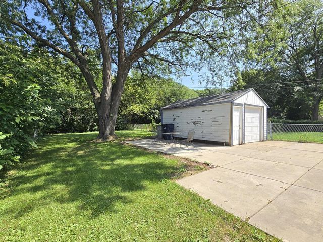 4608 N 45th STREET, Milwaukee, WI 53218