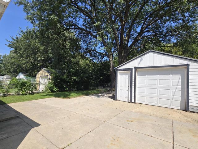 4608 N 45th STREET, Milwaukee, WI 53218