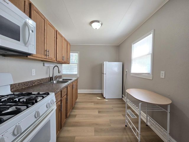 4608 N 45th STREET, Milwaukee, WI 53218