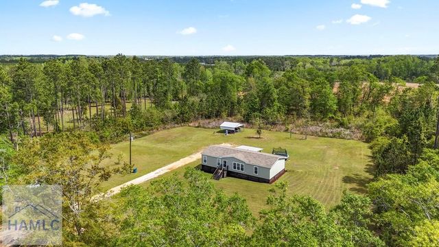 876 Hires Road, Jesup, GA 31545