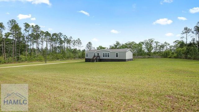 876 Hires Road, Jesup, GA 31545