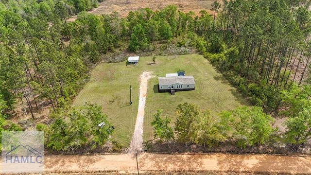 876 Hires Road, Jesup, GA 31545