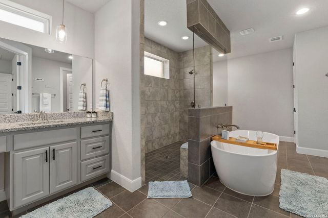 164 Cool Rock, Boerne, TX 78006