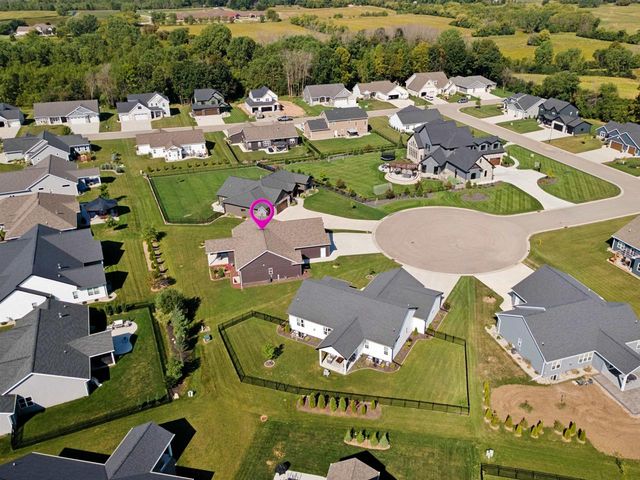 2146 CAROLINE COURT, Neenah, WI 54956