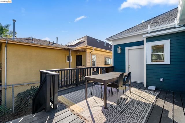 2630 Highland Ave, Oakland, CA 94606