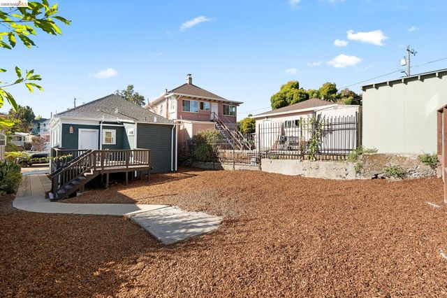 2630 Highland Ave, Oakland, CA 94606
