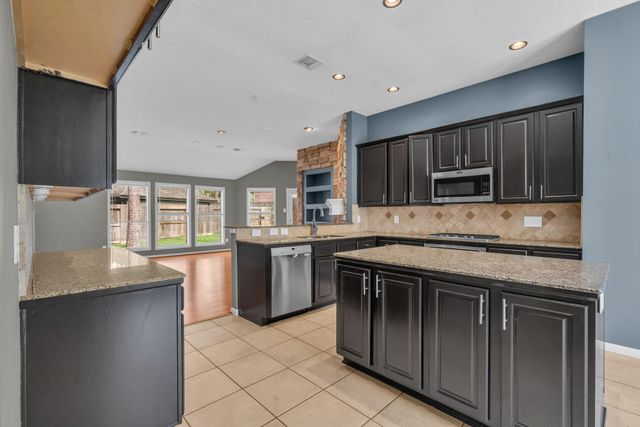 13931 Carrington Lane, Cypress, TX 77429