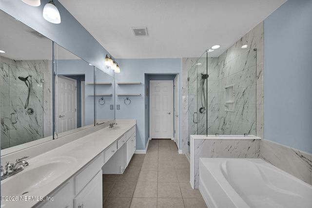 6325 AUTUMN BERRY Circle, Jacksonville, FL 32258