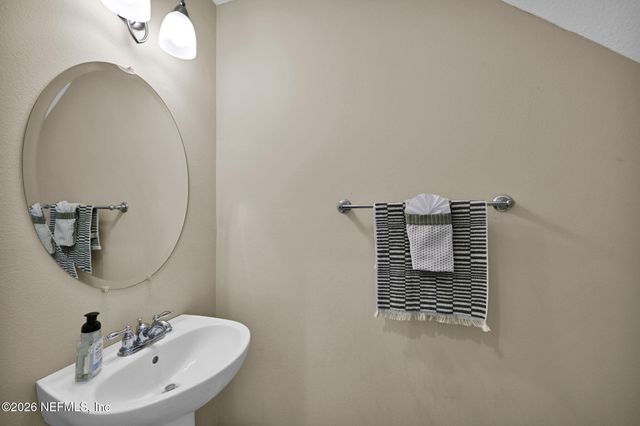 6325 AUTUMN BERRY Circle, Jacksonville, FL 32258