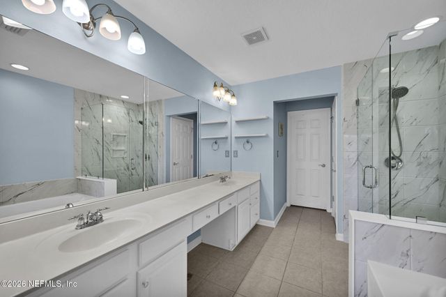 6325 AUTUMN BERRY Circle, Jacksonville, FL 32258