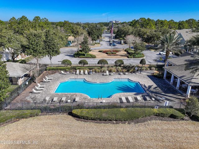 6325 AUTUMN BERRY Circle, Jacksonville, FL 32258