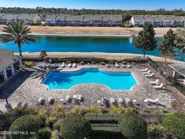 6325 AUTUMN BERRY Circle, Jacksonville, FL 32258