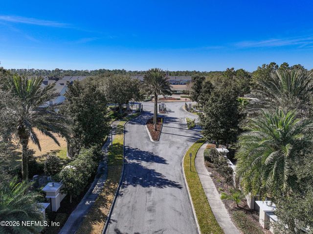 6325 AUTUMN BERRY Circle, Jacksonville, FL 32258