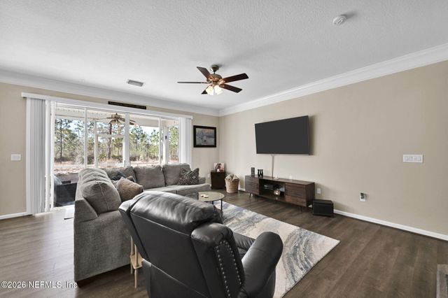 6325 AUTUMN BERRY Circle, Jacksonville, FL 32258