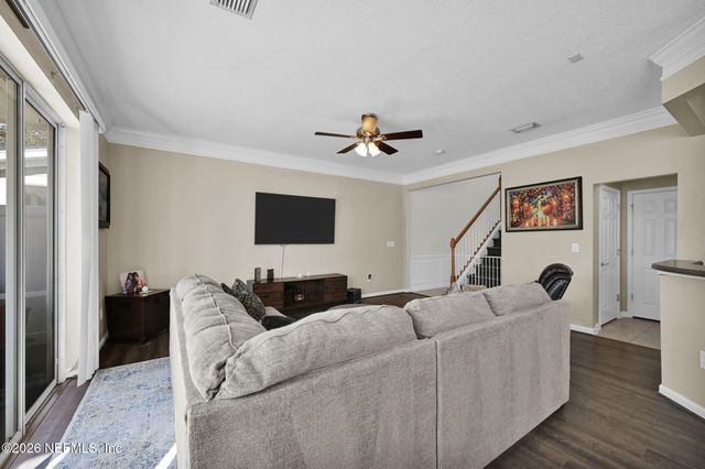 6325 AUTUMN BERRY Circle, Jacksonville, FL 32258