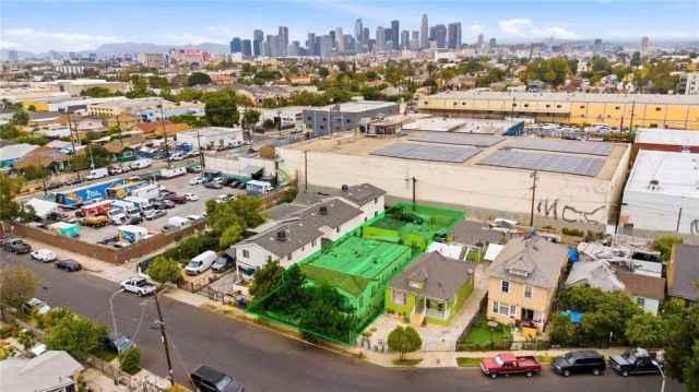 925 E 32nd Street, Los Angeles, CA 90011