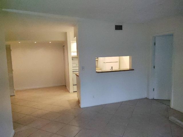 6341 Chasewood Drive B, Jupiter, FL 33458