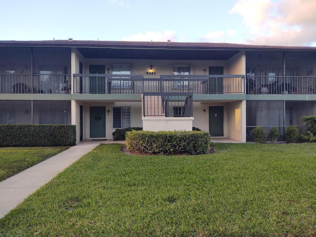 6341 Chasewood Drive B, Jupiter, FL 33458
