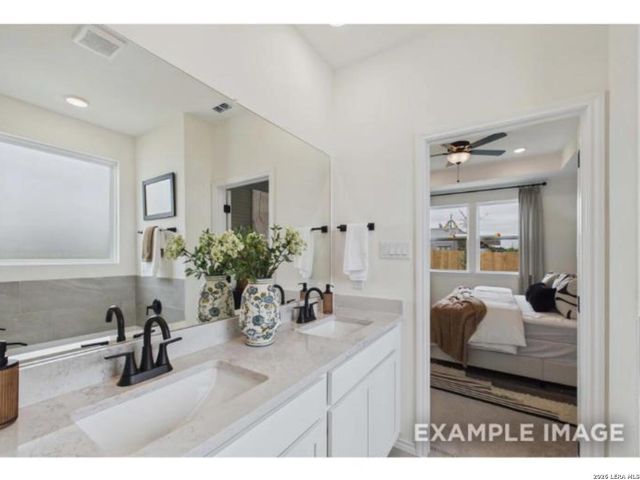 7414 Bloodwood Bay, San Antonio, TX 78227