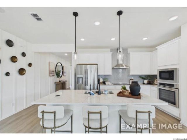 7414 Bloodwood Bay, San Antonio, TX 78227