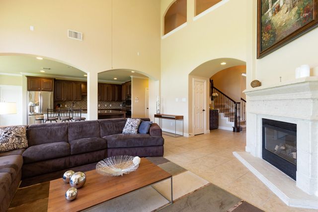 162 W Hullwood Court, Spring, TX 77389