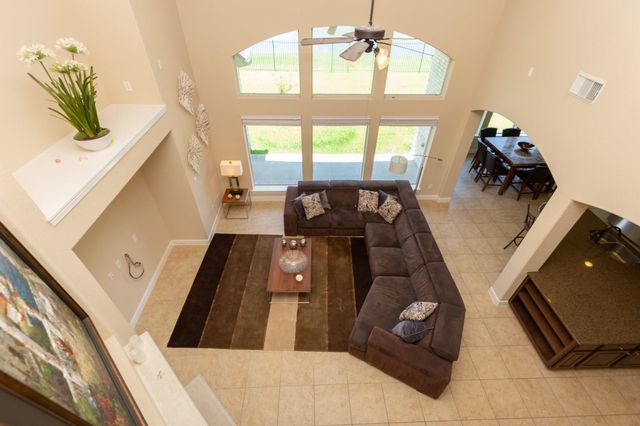 162 W Hullwood Court, Spring, TX 77389
