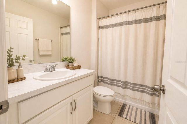 5003 ROYAL POINT AVENUE, Kissimmee, FL 34746