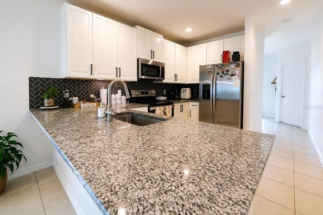 5003 ROYAL POINT AVENUE, Kissimmee, FL 34746
