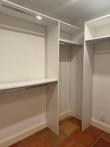 5231 NE 28th Avenue, Fort Lauderdale, FL 33308