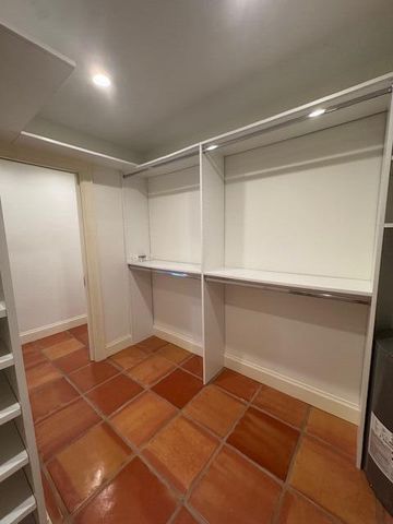 5231 NE 28th Avenue, Fort Lauderdale, FL 33308