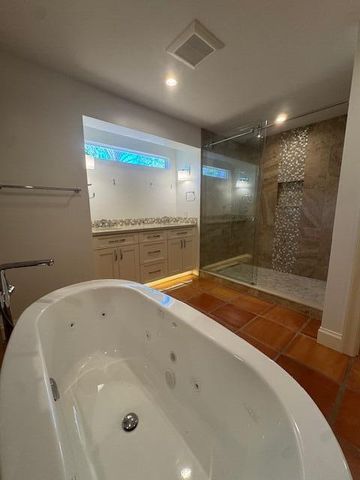 5231 NE 28th Avenue, Fort Lauderdale, FL 33308