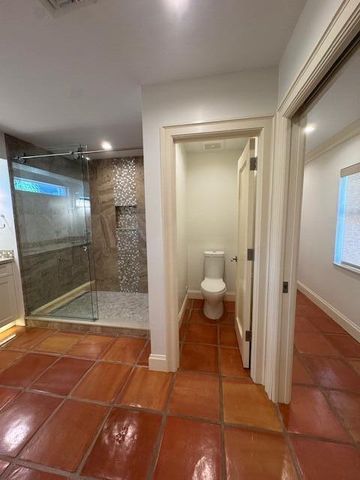 5231 NE 28th Avenue, Fort Lauderdale, FL 33308