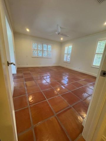 5231 NE 28th Avenue, Fort Lauderdale, FL 33308