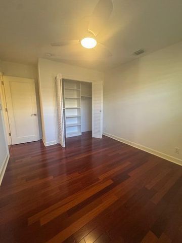 5231 NE 28th Avenue, Fort Lauderdale, FL 33308