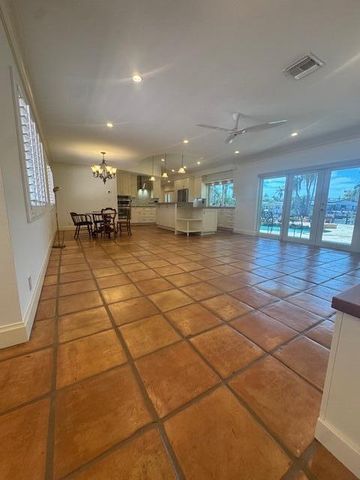 5231 NE 28th Avenue, Fort Lauderdale, FL 33308