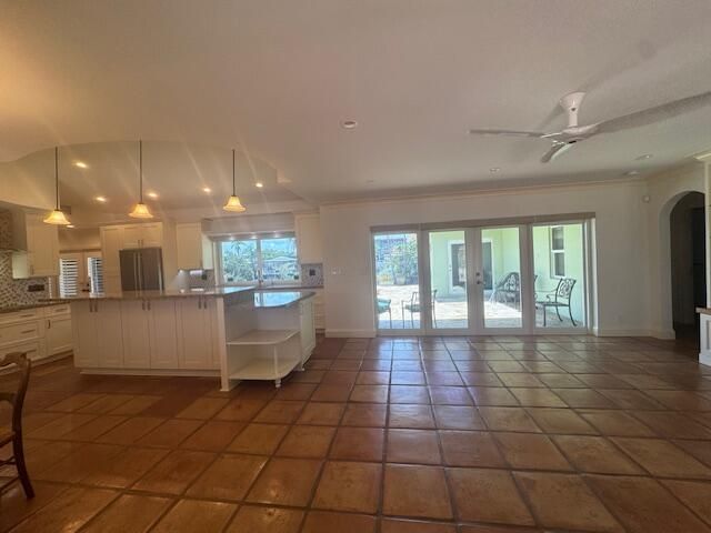 5231 NE 28th Avenue, Fort Lauderdale, FL 33308