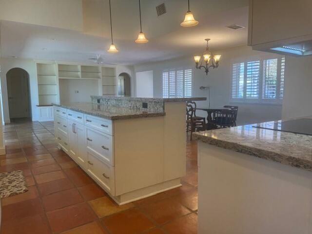 5231 NE 28th Avenue, Fort Lauderdale, FL 33308